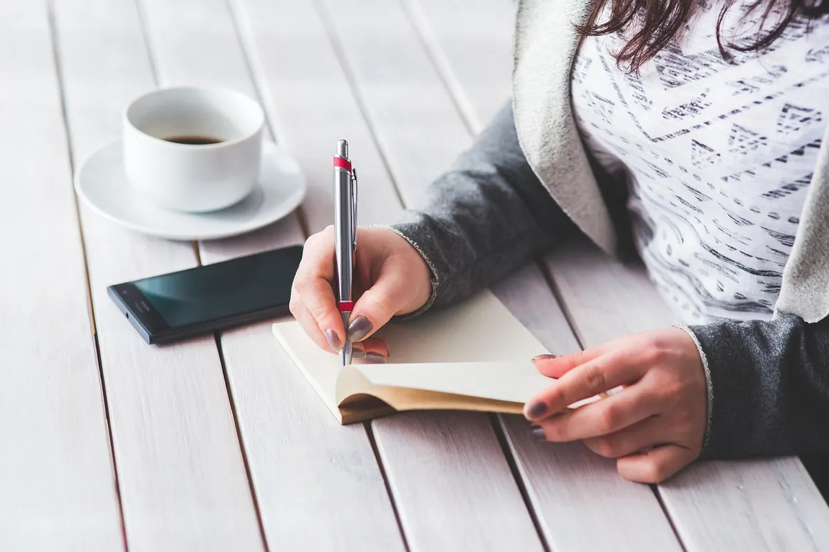 Writing in British English: Common US and UK Spelling and Punctuation Differences
